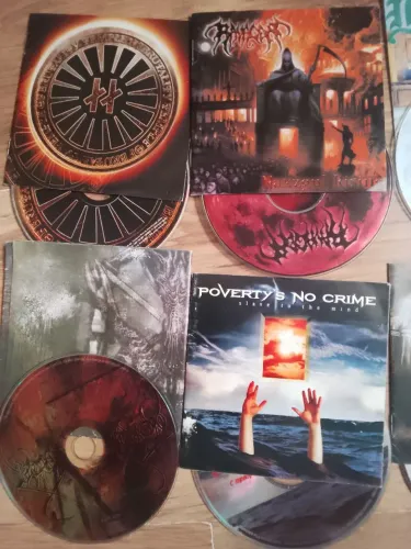 Lote de cds heavy metal