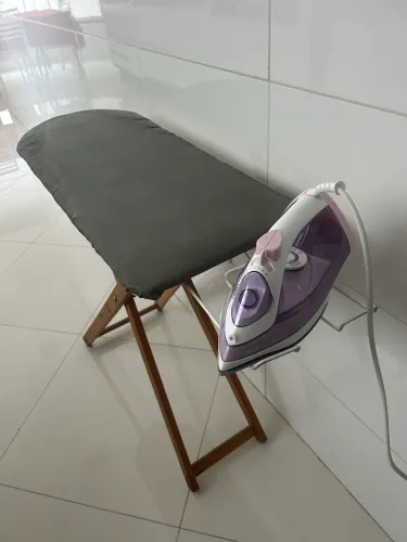 Tábua mesa de passar roupa madeira 37x87 cm