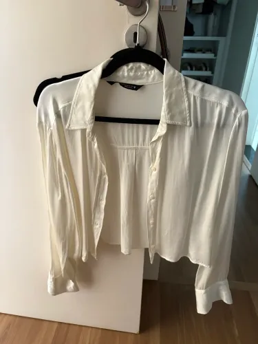 Camiseta  Zara