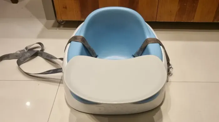 Desapego - ? Cadeira de alimentação marca Bumbo - ÓTIMO ESTADO - R$ 190,00 ?