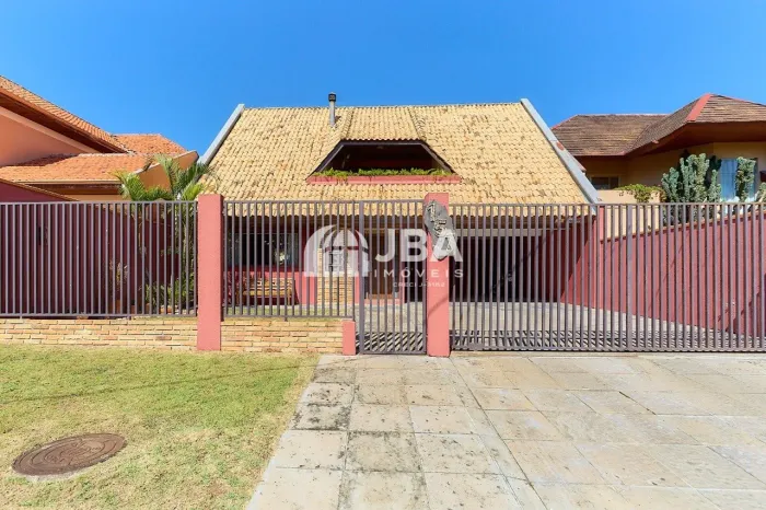 LINDA CASA COM PISCINA NO CAMPINA DO SIQUEIRA