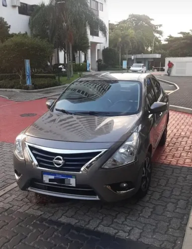 Nissan Versa SL 1.6 16V Flex Fuel 4P Mec. 2016