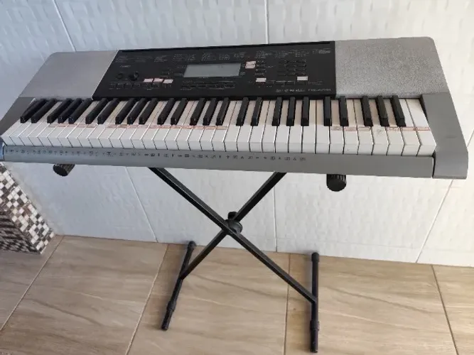 Teclado musical Casio