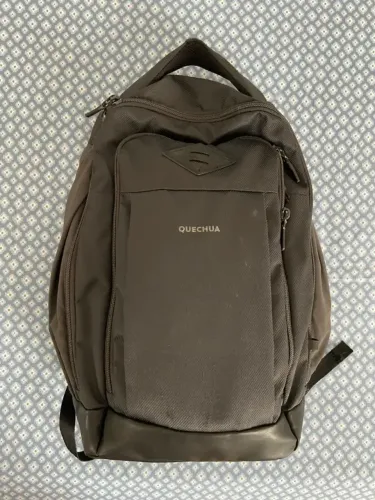 Mochila Forclaz Quechua 16L Executiva