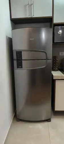 Geladeira 437L