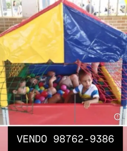Vendo esses brinquedos *