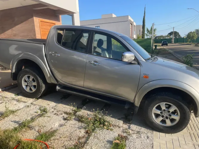 Mitsubishi L200 Triton HPE 3.2 CD TB Int.diesel AUT 2012