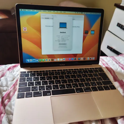 Macbook