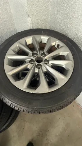 Rodas e pneus aro 16