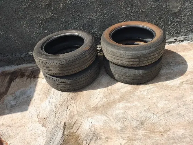 Pneus 215/60 R 17 Michelin