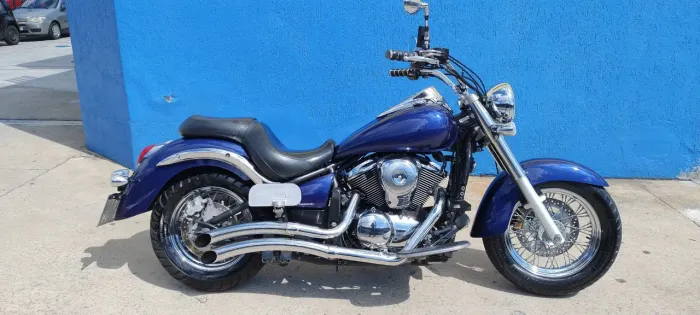 Kawasaki Vulcan 900 Classic. Doc. tudo ok. IPVA pago. Venda R$ 29 Mil. Tratar c/ Evaldo.