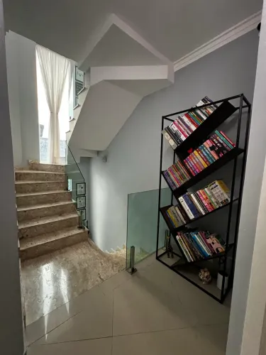 Estande para livros