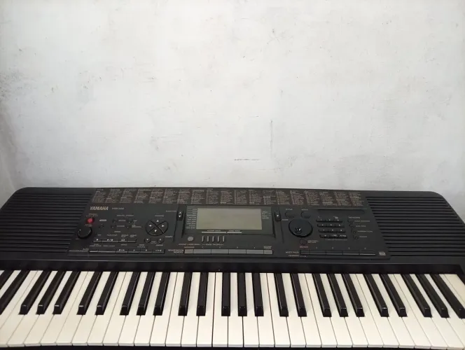 Teclado Yamaha PSR-520 raridade