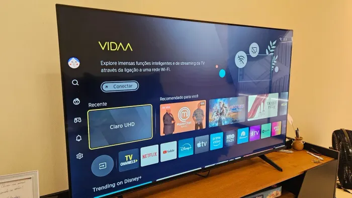 VENDO SMART TV 4k QLES HISENSE 55p com NF