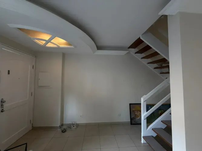 Casa a venda 205m com 3 quartos em Jardim Consórcio - São Paulo - SP