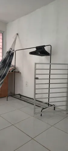 Arara de roupa