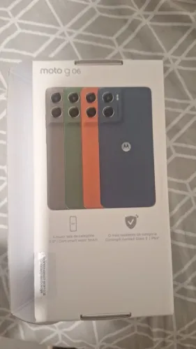Celular Moto G06