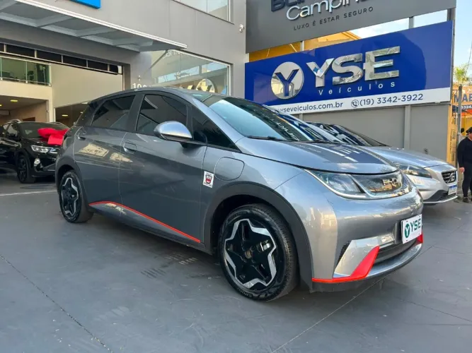 BYD Dolphin EV (Elétrico) 2024