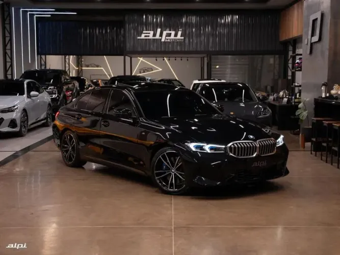 BMW 320I A 2.0 TB M Sport Activeflex 16V 4P 2024