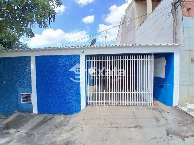 Casa Sobreposta com Amplo Terreno 600m² Potencial para empreendimento!