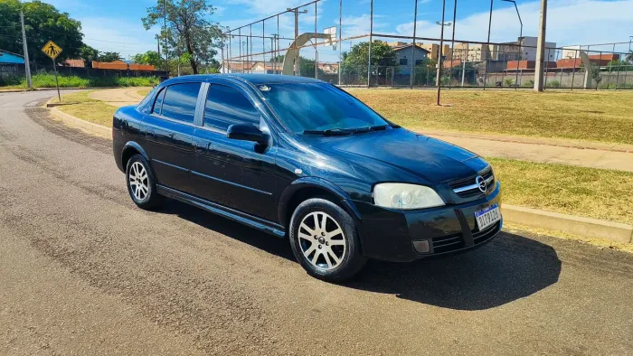 Chevrolet Astra Sedan 2.0/cd/ Expres.gls 2.0 8V 4P 2003