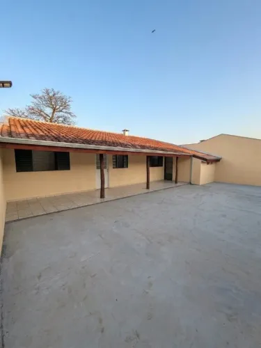 Casa para alugar no Jardim Imá com 1 quarto