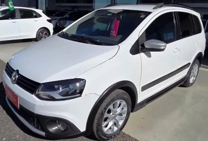 Volkswagen Spacecross 1.6 MI Total Flex 8V 2014