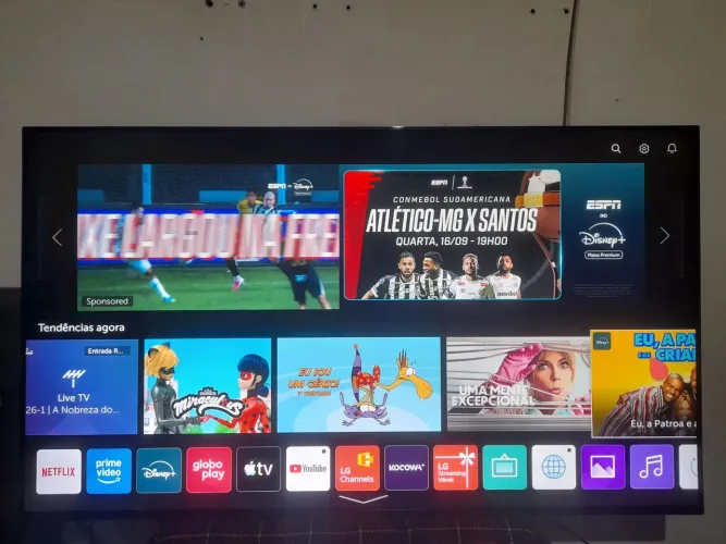 TV Smart 55 polegadas LG impecável 1699