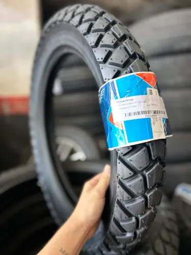 01 pneu 110/90/17 traseiro vipal tr300