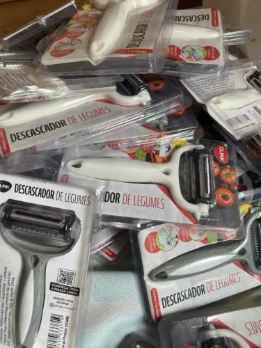 Descascador de Legumes 3 em 1 Com Lãmina em Inox - Clink - Revenda