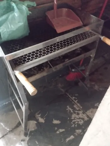 Vendo churrasqueira de inox 150