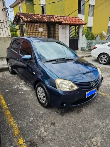 Toyota Etios X 1.3 Flex 16V 5P Mec. 2015
