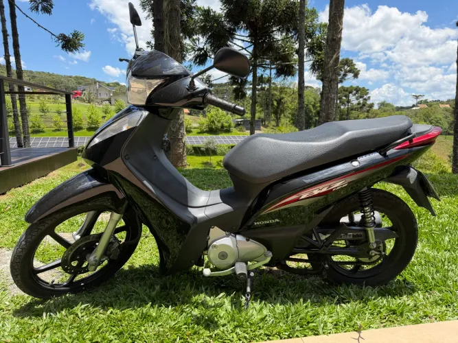 BIZ 125 - 2016 com apenas 16.890km