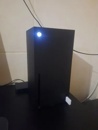 Xbox Series X + 2 Controles Originais