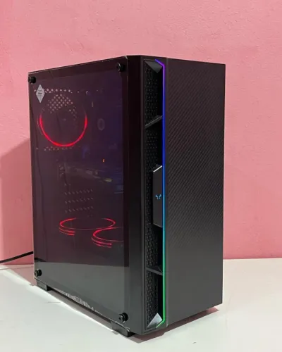 Ryzen 5 1600 AF | RX 580 8GB | 8GB RAM | SSD 256GB + 1TB