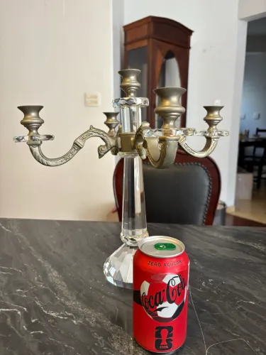 Candelabro antigo de cristal e metal com 5 velas