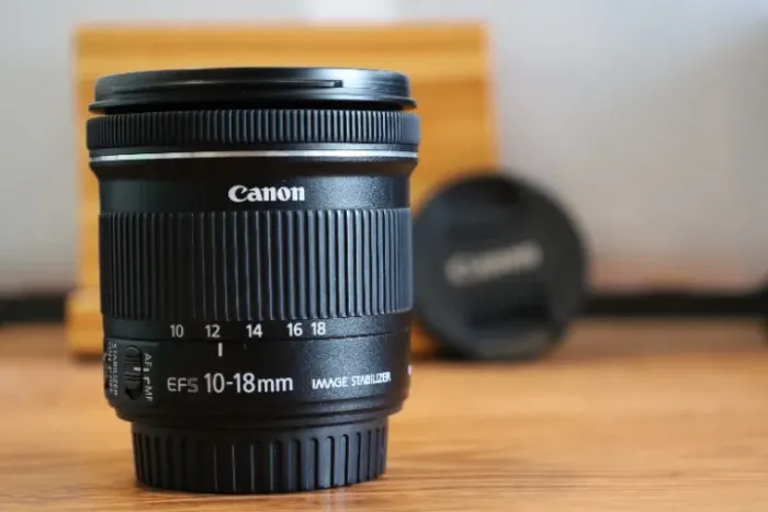 Lente Canon EF-S 10-18mm