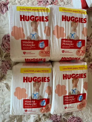 Fraldas Huggies XG Novas
