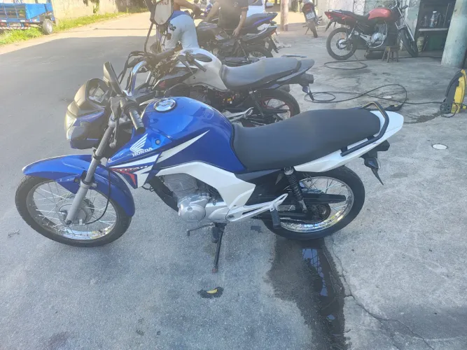 HONDA CG TITAN - OPORTUNIDADE PARA VENDER RÁPIDO!