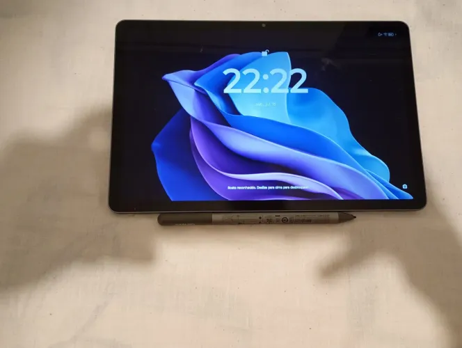 Tablet Lenovo Idea tab k11 gen 2, com caneta touch screen própria Lenovo.