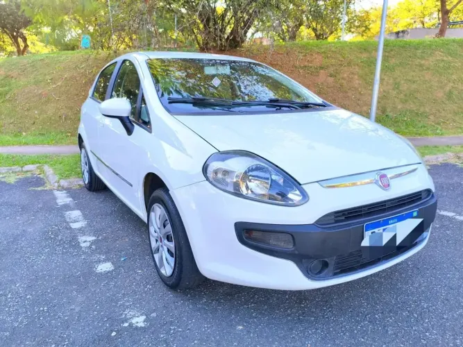 Fiat Punto Attractive 1.4 Fire Flex 8V 5P 2017