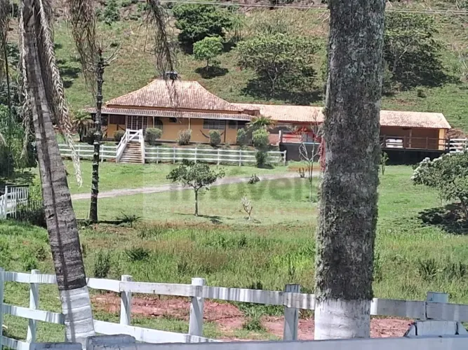 Sítio à venda no bairro Bairro dos Macacos - Silveiras/SP