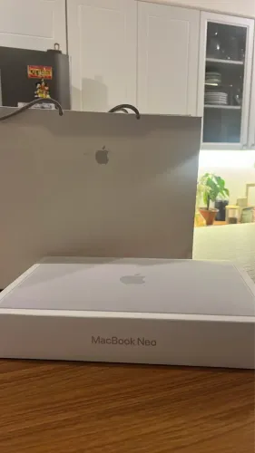 Macbook