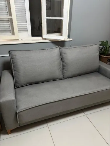 Sofá retrô de linho