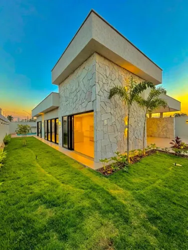 Casa 3 Suítes no Jardins Atlântico em Goiânia