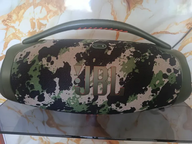 JBL boombox 3 