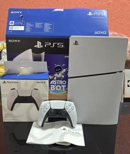 PS5 Slim Digital