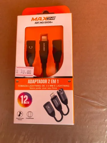 ADAPTADOR 2 EM 1 TOMADA LIGHTNING DE 3,5MM E LIGHTNING VALOR 30,00
