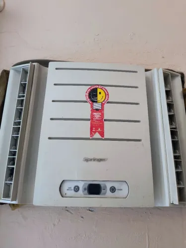 Ar condicionado Springer 220V 10.000btus com controle