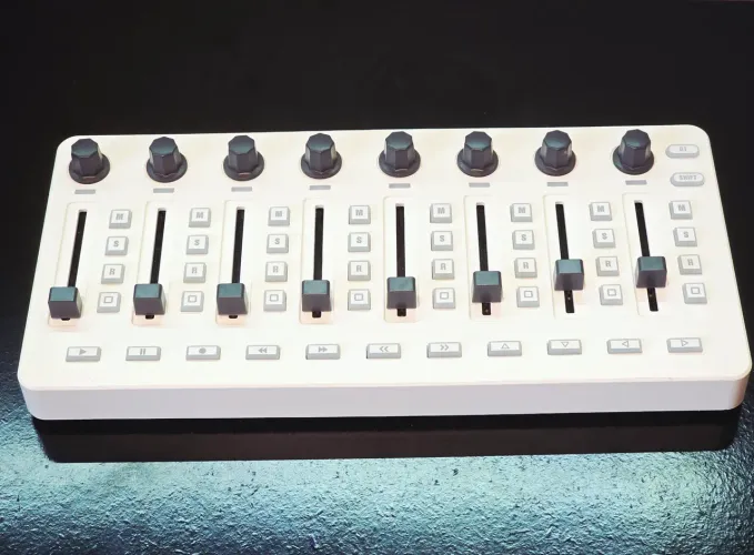 Controlador Midi M-vave Smc-mixer Sem Fio